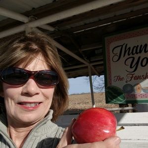 Meet your Posher, Ellen